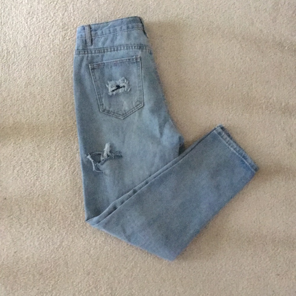 Cut out ripped jeans - Picture 3 of 5